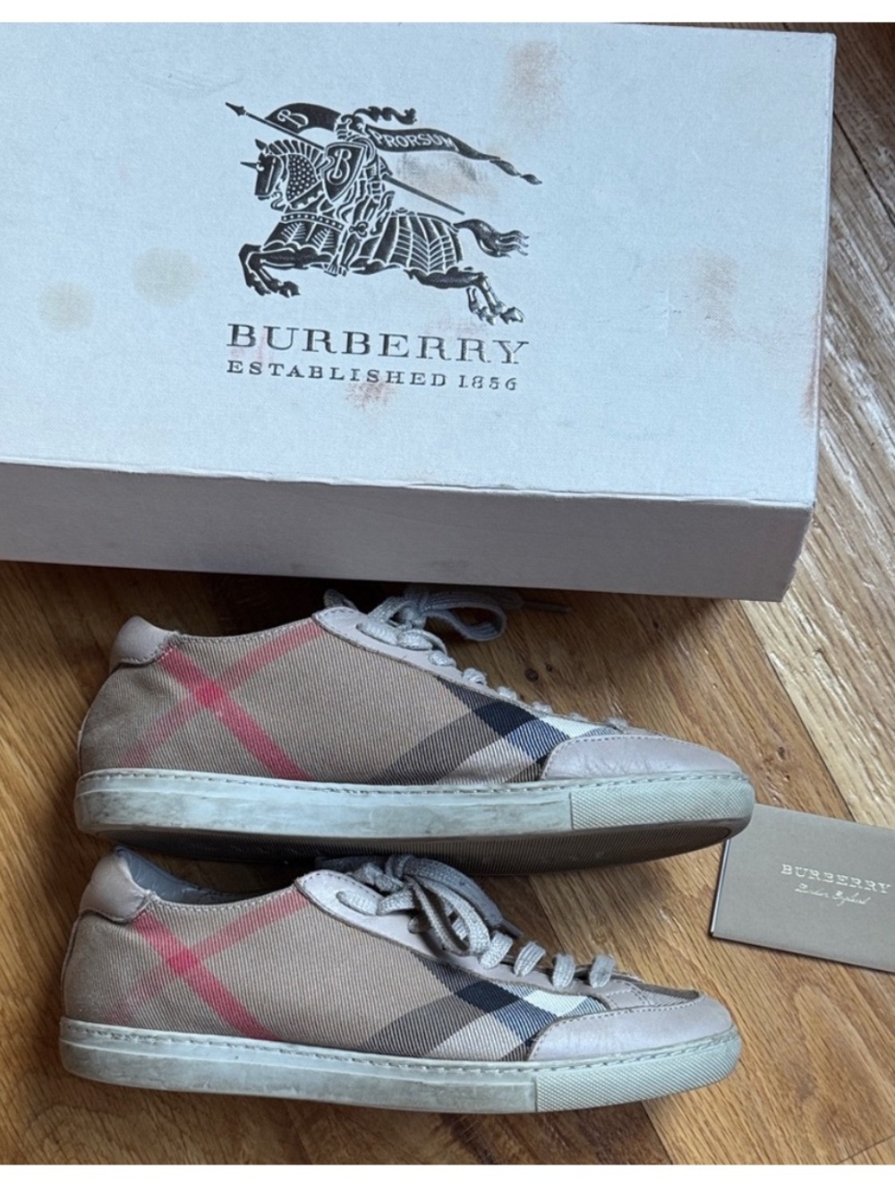 Burberry checkered  Sneakers
